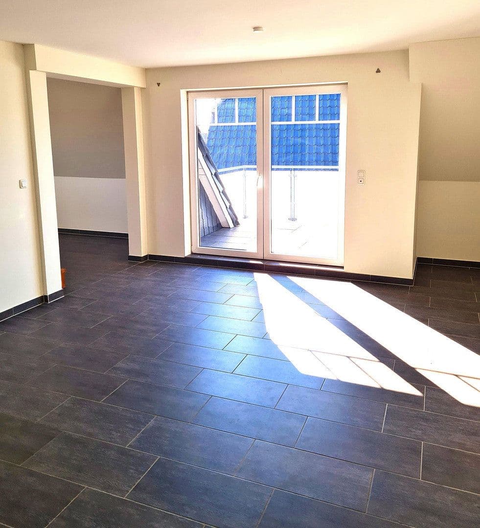 Pronájem bytu 3+1 110 m², Lohe-Rickelshof, Šlesvicko-Holštýnsko Pronájem bytu 3+1 110 m², Lohe-Rickelshof, Šlesvicko-Holštýnsko