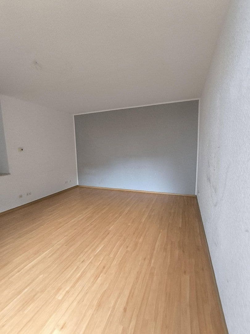 Pronájem bytu 3+1 105 m², Hanielstraße 31, Essen, Severní Porýní-Vestfálsko Pronájem bytu 3+1 105 m², Hanielstraße 31, Essen, Severní Porýní-Vestfálsko