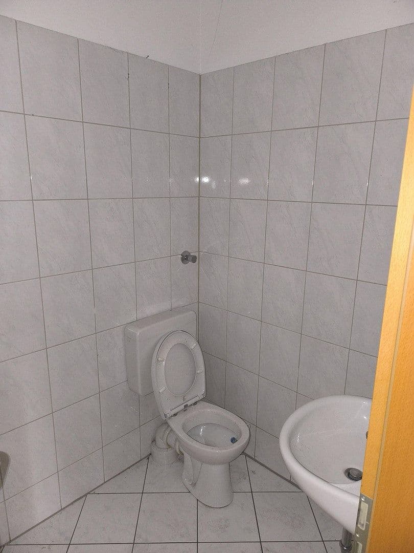 Pronájem bytu 3+1 105 m², Hanielstraße 31, Essen, Severní Porýní-Vestfálsko Pronájem bytu 3+1 105 m², Hanielstraße 31, Essen, Severní Porýní-Vestfálsko