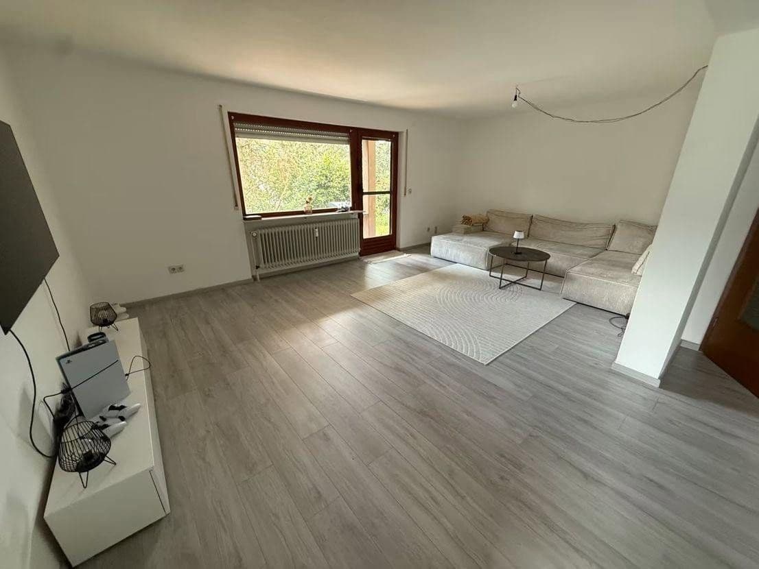 Prodej domu 219 m², pozemek 1.001 m², Weilstrasse 11, Wetzlar, Hessen Prodej domu 219 m², pozemek 1.001 m², Weilstrasse 11, Wetzlar, Hessen