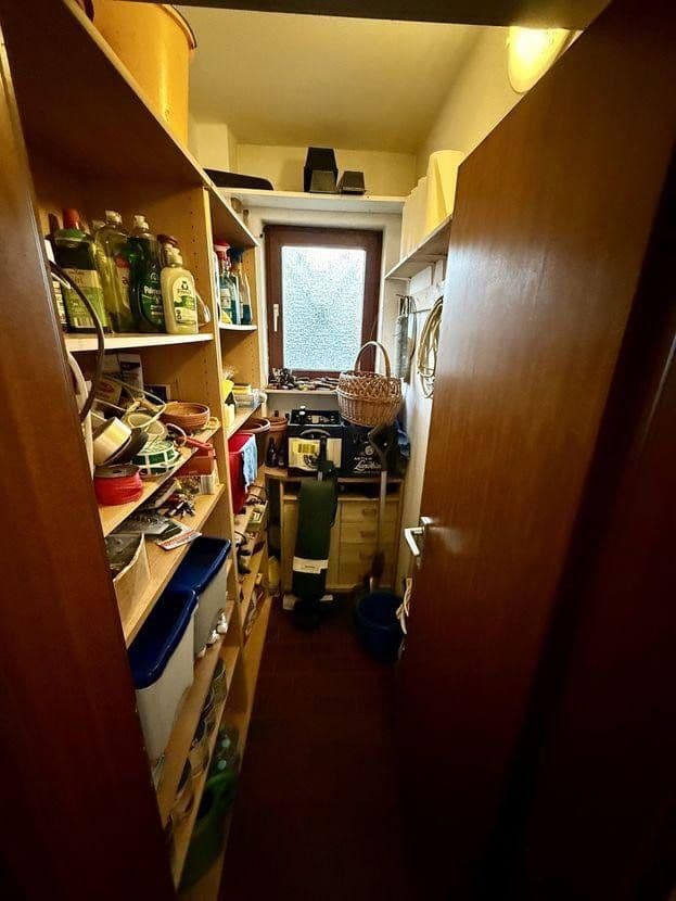Prodej domu 219 m², pozemek 1.001 m², Weilstrasse 11, Wetzlar, Hessen Prodej domu 219 m², pozemek 1.001 m², Weilstrasse 11, Wetzlar, Hessen