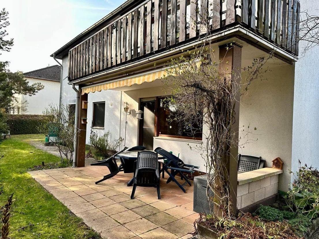 Prodej domu 219 m², pozemek 1.001 m², Weilstrasse 11, Wetzlar, Hessen Prodej domu 219 m², pozemek 1.001 m², Weilstrasse 11, Wetzlar, Hessen