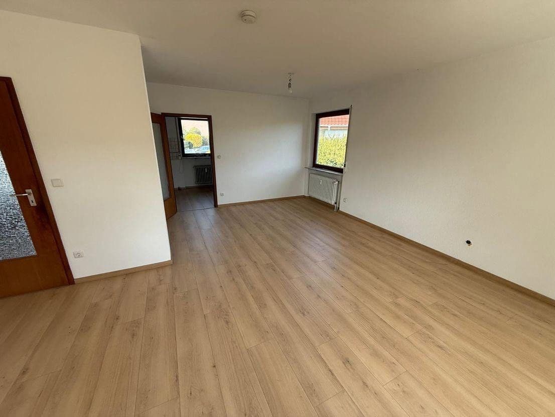 Prodej domu 219 m², pozemek 1.001 m², Weilstrasse 11, Wetzlar, Hessen Prodej domu 219 m², pozemek 1.001 m², Weilstrasse 11, Wetzlar, Hessen