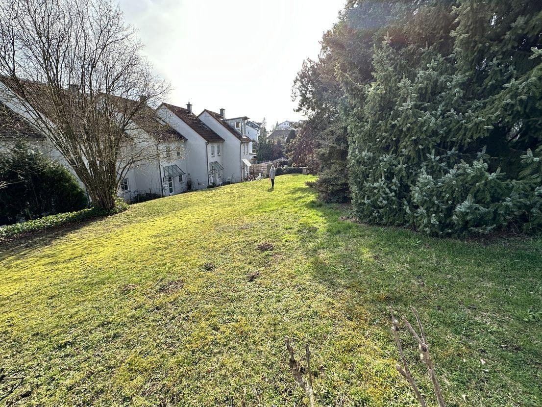 Prodej domu 219 m², pozemek 1.001 m², Weilstrasse 11, Wetzlar, Hessen Prodej domu 219 m², pozemek 1.001 m², Weilstrasse 11, Wetzlar, Hessen