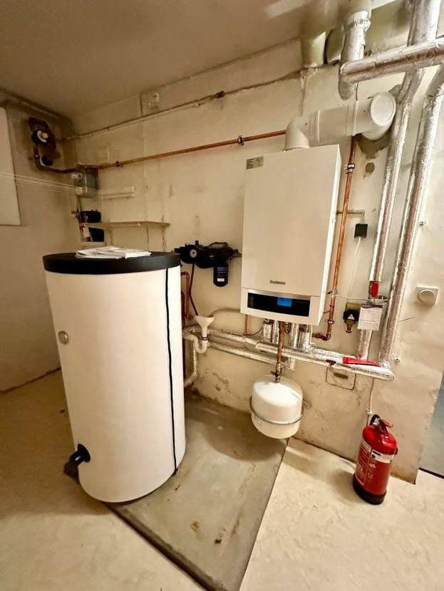 Prodej domu 219 m², pozemek 1.001 m², Weilstrasse 11, Wetzlar, Hessen Prodej domu 219 m², pozemek 1.001 m², Weilstrasse 11, Wetzlar, Hessen