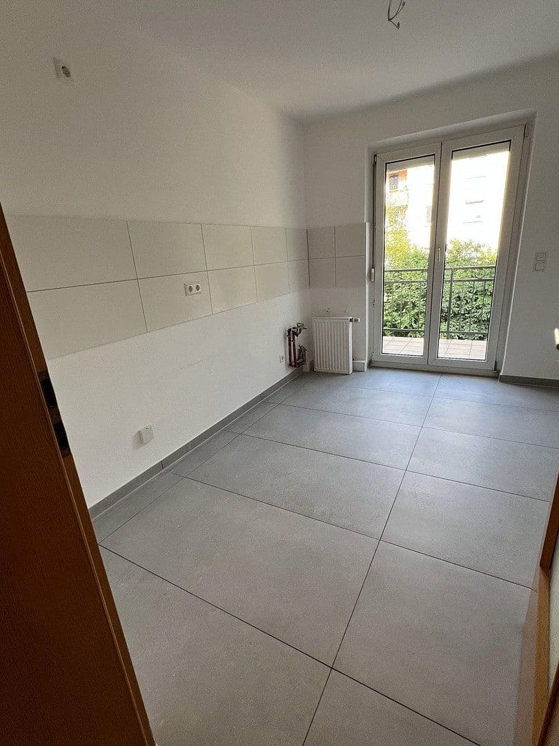 Pronájem bytu 4+1 102 m², Kornwestheim, Bádensko-Württembersko Pronájem bytu 4+1 102 m², Kornwestheim, Bádensko-Württembersko