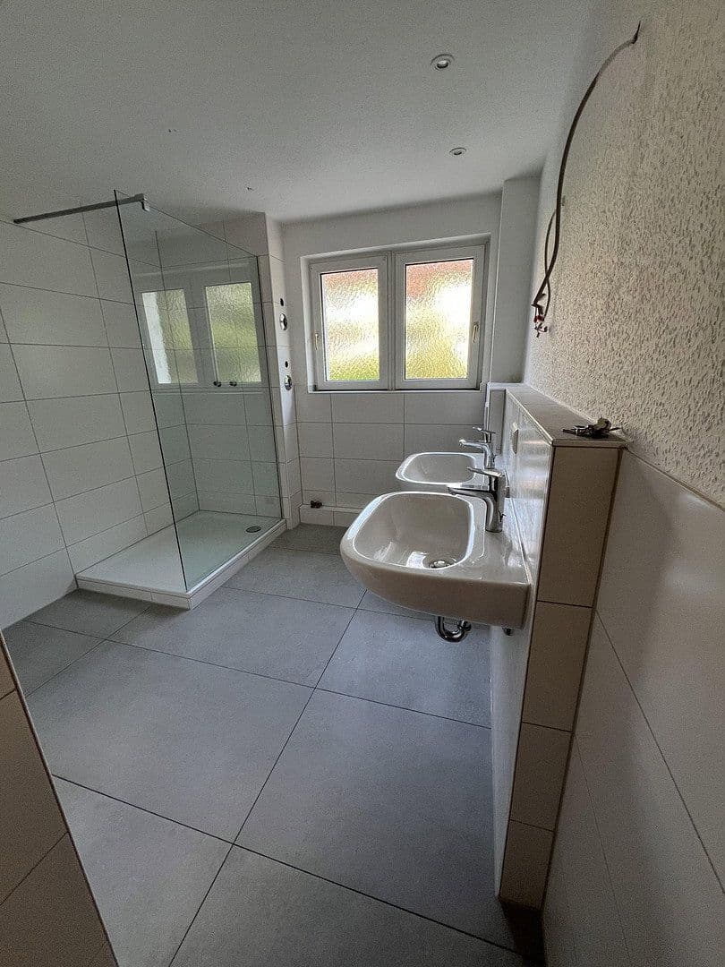 Pronájem bytu 4+1 102 m², Kornwestheim, Bádensko-Württembersko Pronájem bytu 4+1 102 m², Kornwestheim, Bádensko-Württembersko