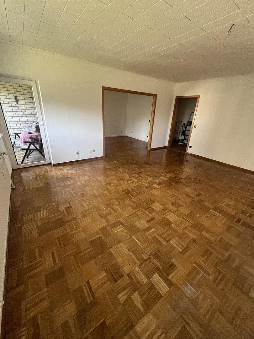 Pronájem bytu 2+kk 75 m², Hannover, Dolní Sasko Pronájem bytu 2+kk 75 m², Hannover, Dolní Sasko