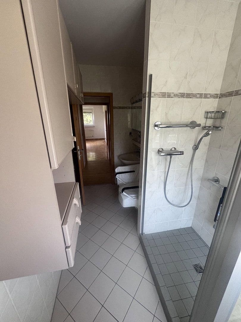 Pronájem bytu 2+kk 75 m², Hannover, Dolní Sasko Pronájem bytu 2+kk 75 m², Hannover, Dolní Sasko