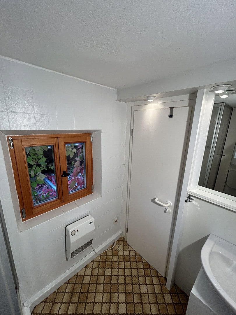Prodej domu 204 m², pozemek 5.500 m², Weinbergstraße 5, Schönau, Bavorsko Prodej domu 204 m², pozemek 5.500 m², Weinbergstraße 5, Schönau, Bavorsko