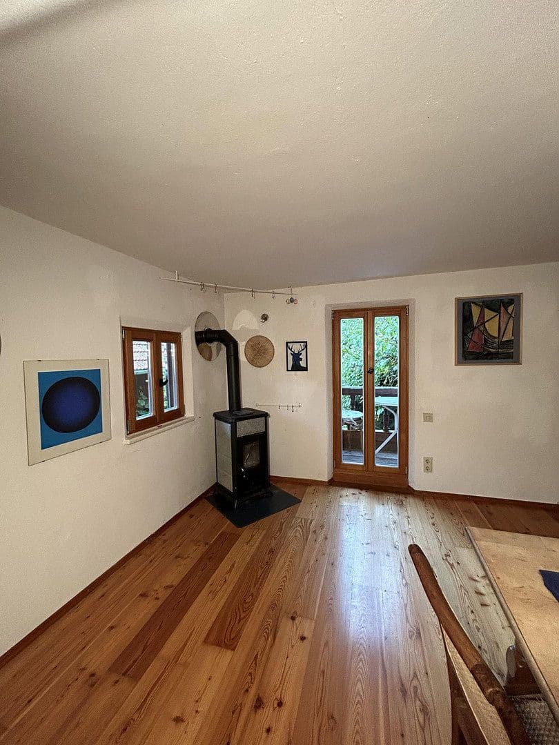 Prodej domu 204 m², pozemek 5.500 m², Weinbergstraße 5, Schönau, Bavorsko Prodej domu 204 m², pozemek 5.500 m², Weinbergstraße 5, Schönau, Bavorsko