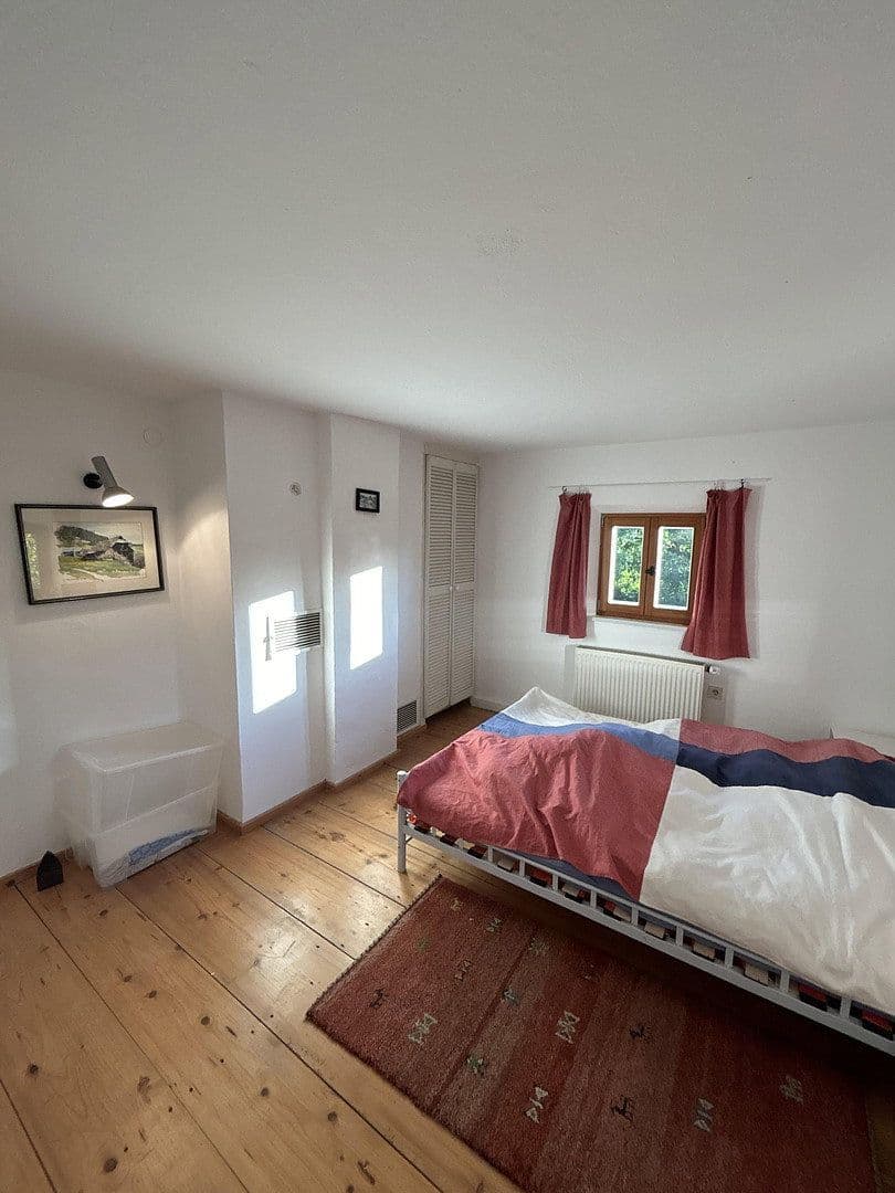 Prodej domu 204 m², pozemek 5.500 m², Weinbergstraße 5, Schönau, Bavorsko Prodej domu 204 m², pozemek 5.500 m², Weinbergstraße 5, Schönau, Bavorsko