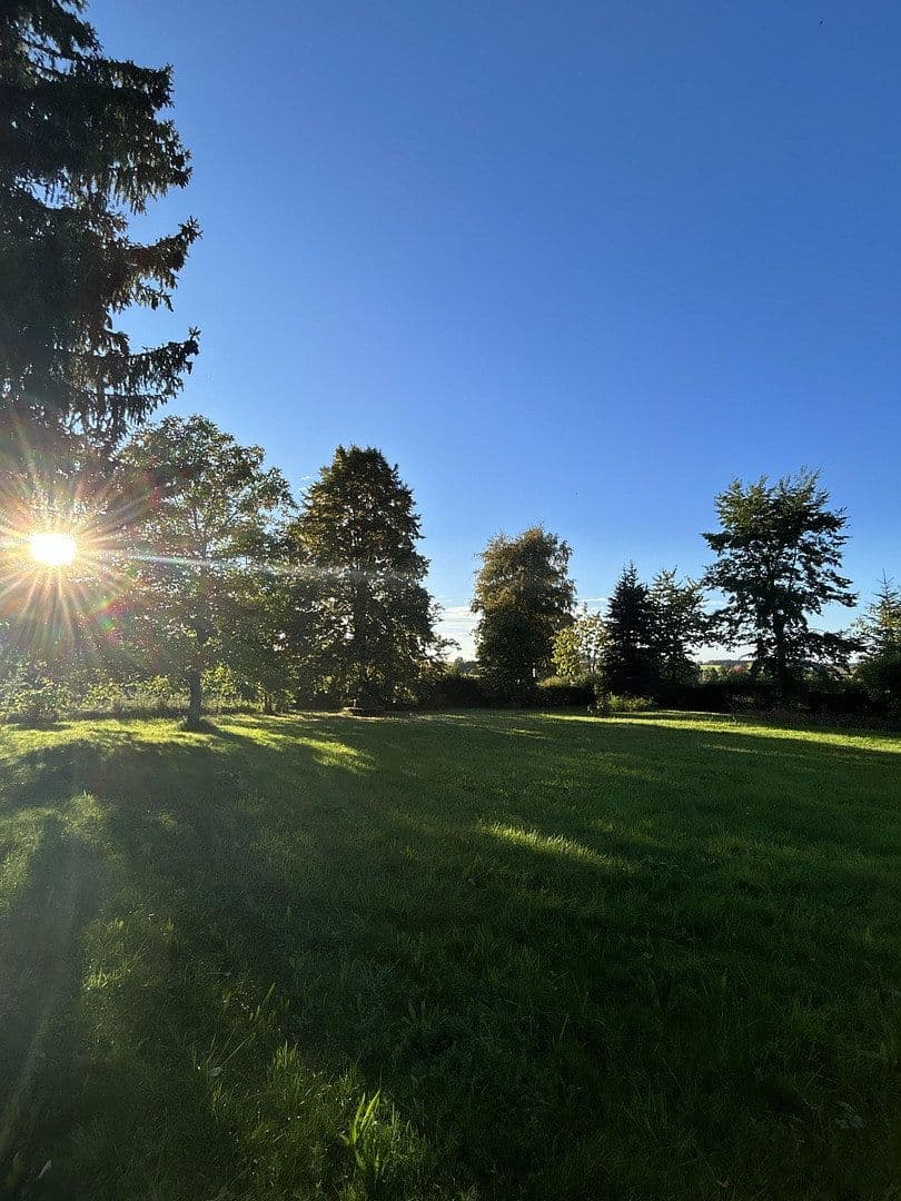 Prodej domu 204 m², pozemek 5.500 m², Weinbergstraße 5, Schönau, Bavorsko Prodej domu 204 m², pozemek 5.500 m², Weinbergstraße 5, Schönau, Bavorsko
