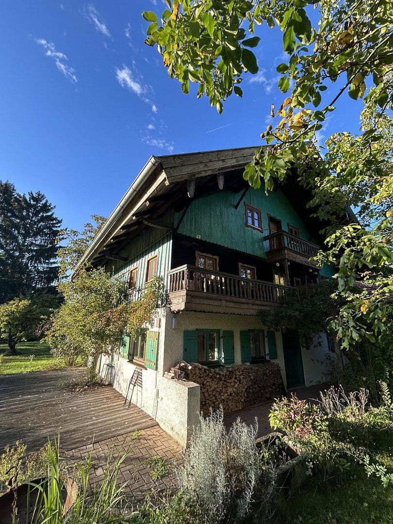 Prodej domu 204 m², pozemek 5.500 m², Weinbergstraße 5, Schönau, Bavorsko Prodej domu 204 m², pozemek 5.500 m², Weinbergstraße 5, Schönau, Bavorsko