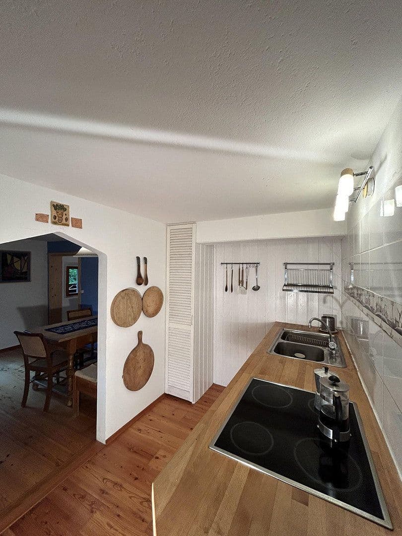 Prodej domu 204 m², pozemek 5.500 m², Weinbergstraße 5, Schönau, Bavorsko Prodej domu 204 m², pozemek 5.500 m², Weinbergstraße 5, Schönau, Bavorsko