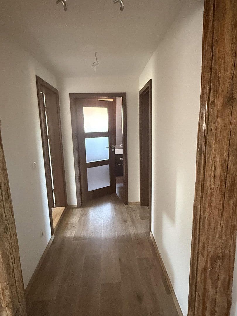 Pronájem bytu 3+1 120 m², Uehlfeld, Bavorsko Pronájem bytu 3+1 120 m², Uehlfeld, Bavorsko