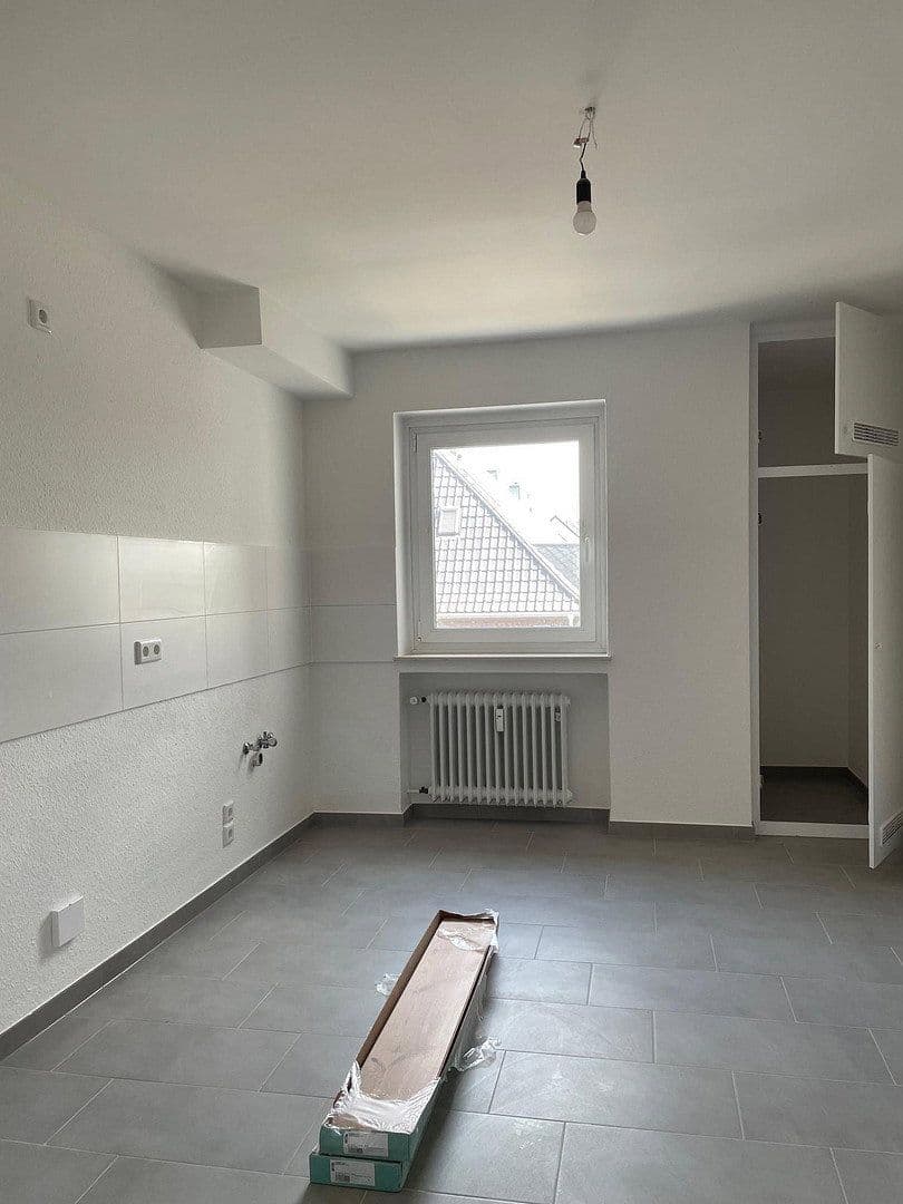 Pronájem bytu 2+1 77 m², Feldstr. 1, Meerbusch, Severní Porýní-Vestfálsko Pronájem bytu 2+1 77 m², Feldstr. 1, Meerbusch, Severní Porýní-Vestfálsko