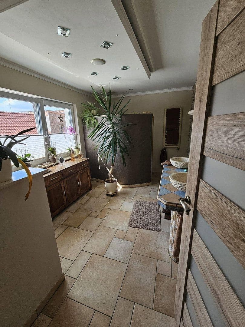 Prodej domu 170 m², pozemek 895 m², Wanzleben-Börde, Sasko-Anhaltsko Prodej domu 170 m², pozemek 895 m², Wanzleben-Börde, Sasko-Anhaltsko