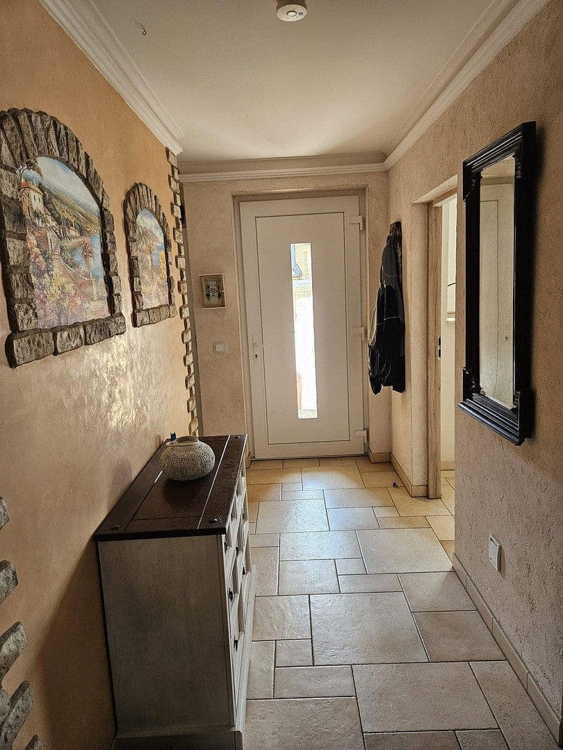 Prodej domu 170 m², pozemek 895 m², Wanzleben-Börde, Sasko-Anhaltsko Prodej domu 170 m², pozemek 895 m², Wanzleben-Börde, Sasko-Anhaltsko
