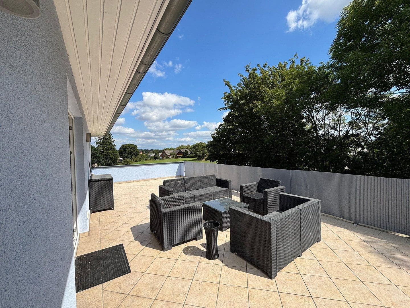 Prodej domu 233 m², pozemek 587 m², Todendorf, Šlesvicko-Holštýnsko Prodej domu 233 m², pozemek 587 m², Todendorf, Šlesvicko-Holštýnsko