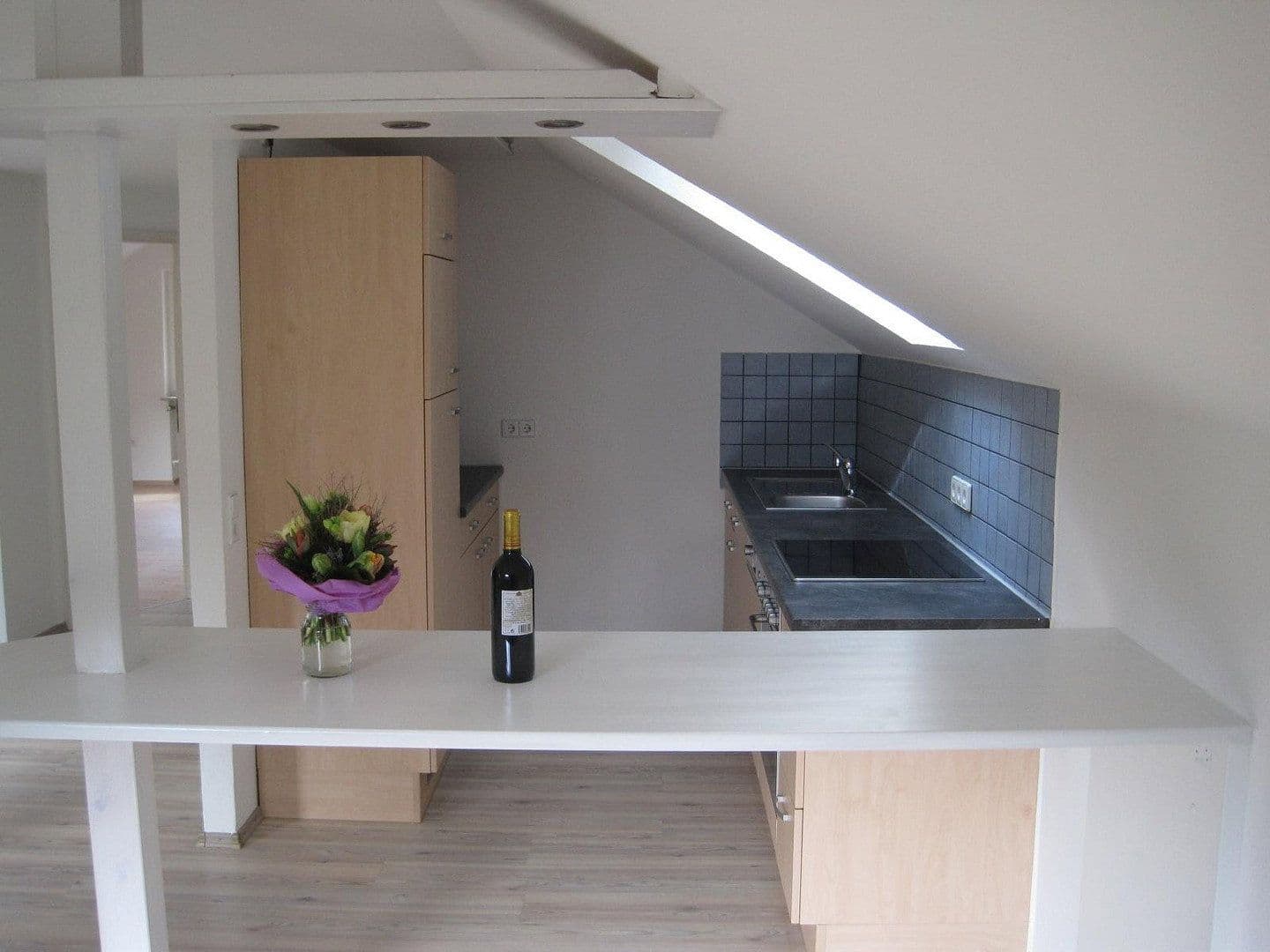 Prodej domu 258 m², pozemek 728 m², Stegen, Bádensko-Württembersko Prodej domu 258 m², pozemek 728 m², Stegen, Bádensko-Württembersko