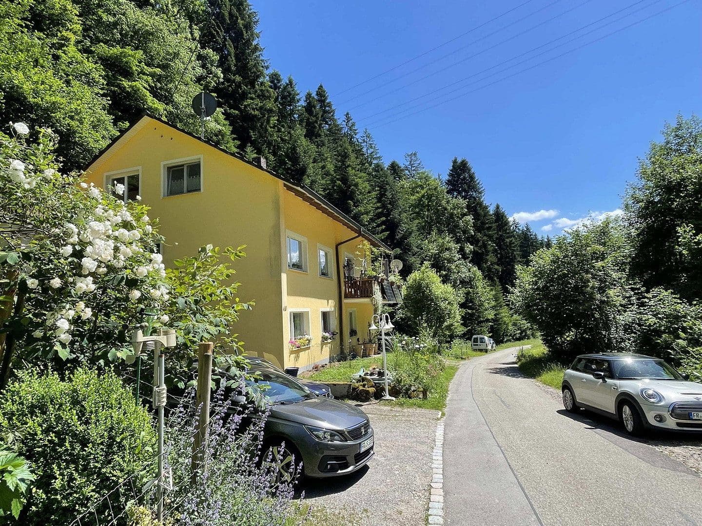Prodej domu 258 m², pozemek 728 m², Stegen, Bádensko-Württembersko Prodej domu 258 m², pozemek 728 m², Stegen, Bádensko-Württembersko