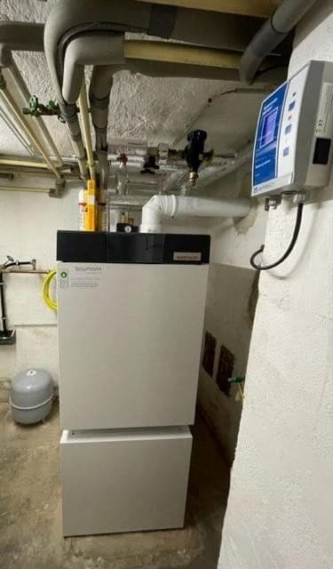 Prodej domu 258 m², pozemek 728 m², Stegen, Bádensko-Württembersko Prodej domu 258 m², pozemek 728 m², Stegen, Bádensko-Württembersko