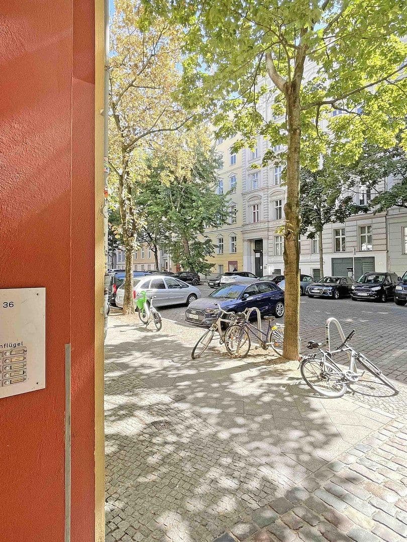 Prodej bytu 1+kk 35 m², Fehrbelliner Straße 36, Berlin, Berlín Prodej bytu 1+kk 35 m², Fehrbelliner Straße 36, Berlin, Berlín