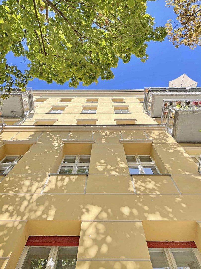 Prodej bytu 1+kk 35 m², Fehrbelliner Straße 36, Berlin, Berlín Prodej bytu 1+kk 35 m², Fehrbelliner Straße 36, Berlin, Berlín