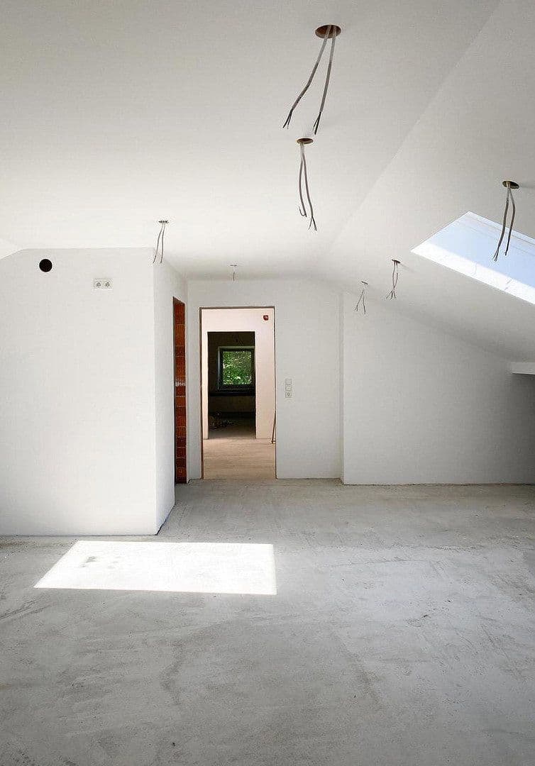 Prodej domu 530 m², pozemek 6.000 m², Winzer, Bavorsko Prodej domu 530 m², pozemek 6.000 m², Winzer, Bavorsko