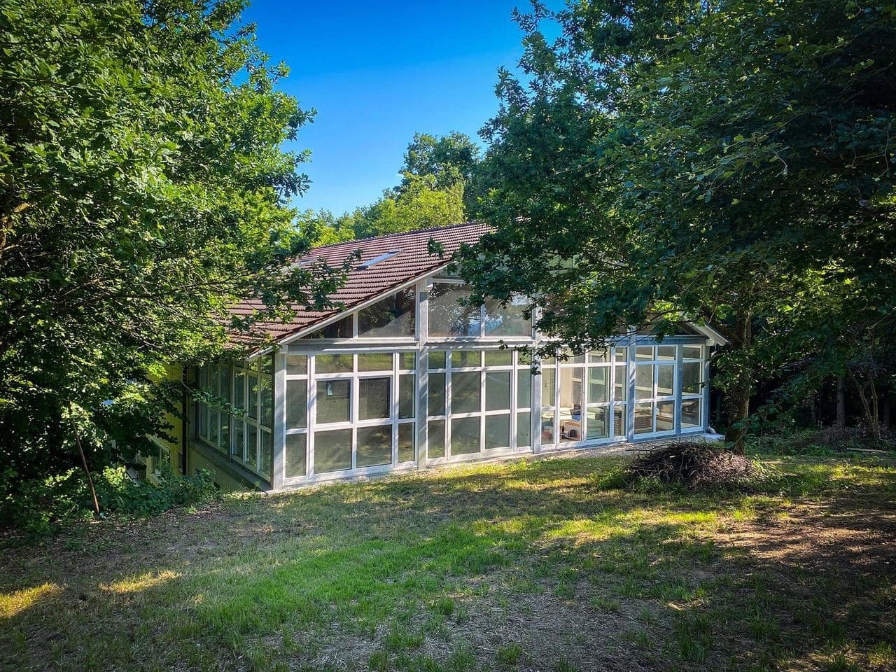 Prodej domu 530 m², pozemek 6.000 m², Winzer, Bavorsko Prodej domu 530 m², pozemek 6.000 m², Winzer, Bavorsko