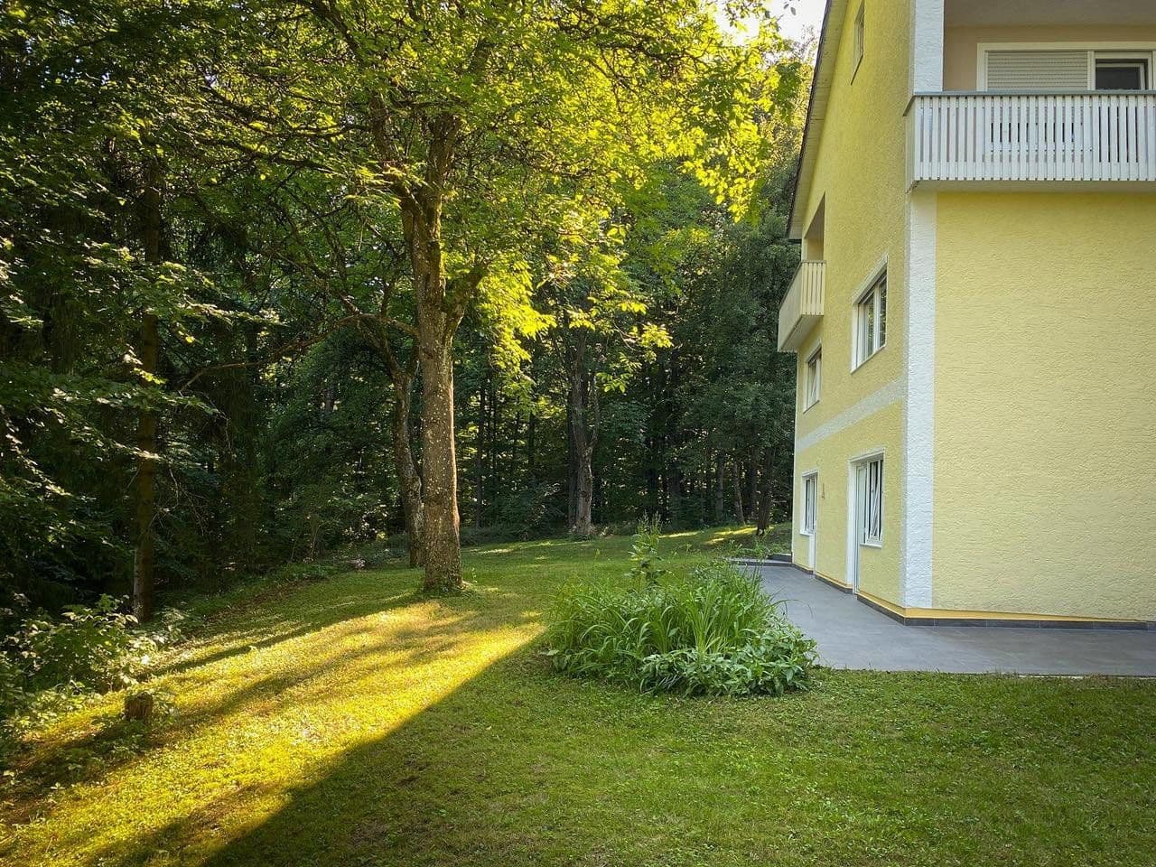 Prodej domu 530 m², pozemek 6.000 m², Winzer, Bavorsko Prodej domu 530 m², pozemek 6.000 m², Winzer, Bavorsko