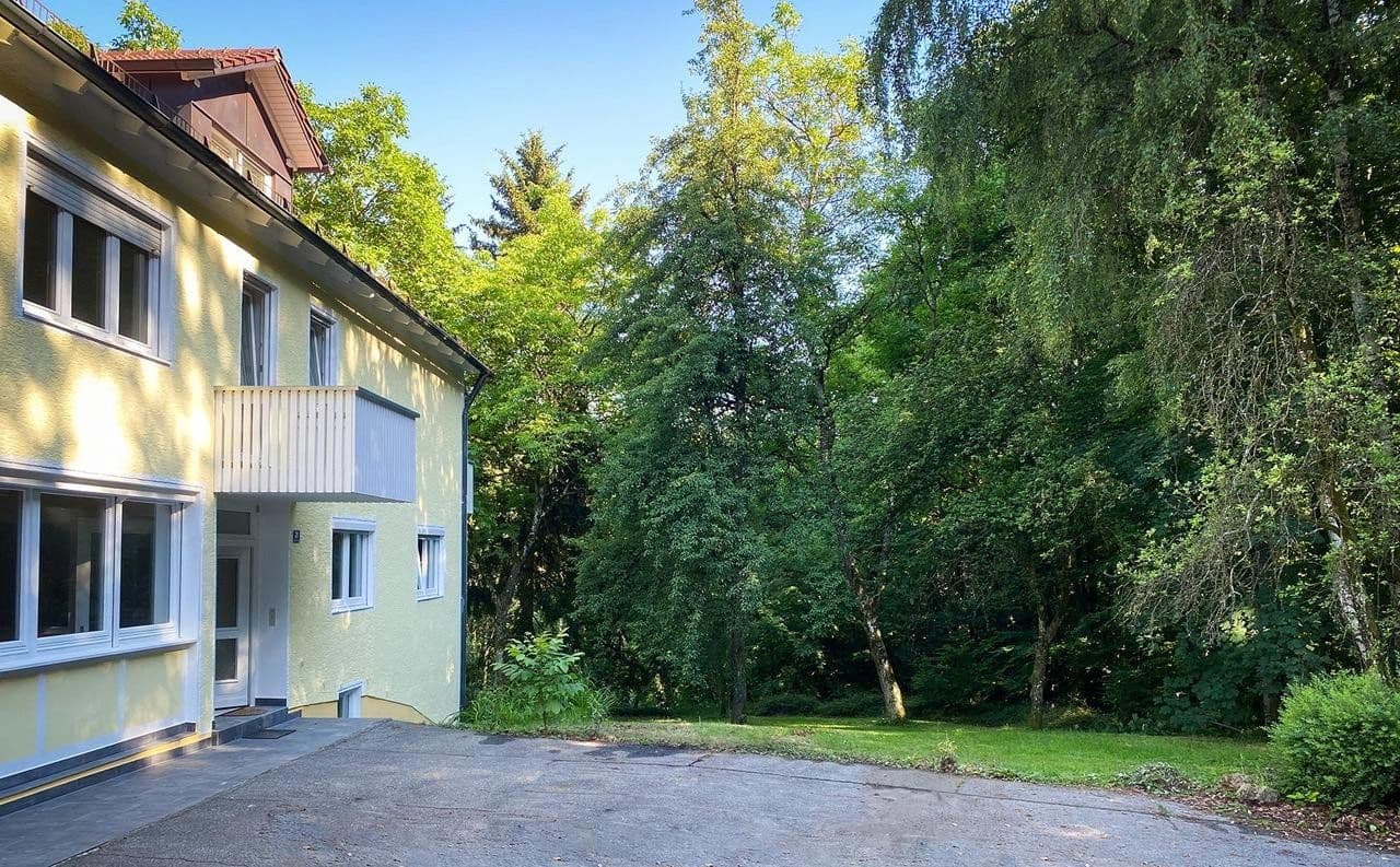 Prodej domu 530 m², pozemek 6.000 m², Winzer, Bavorsko Prodej domu 530 m², pozemek 6.000 m², Winzer, Bavorsko