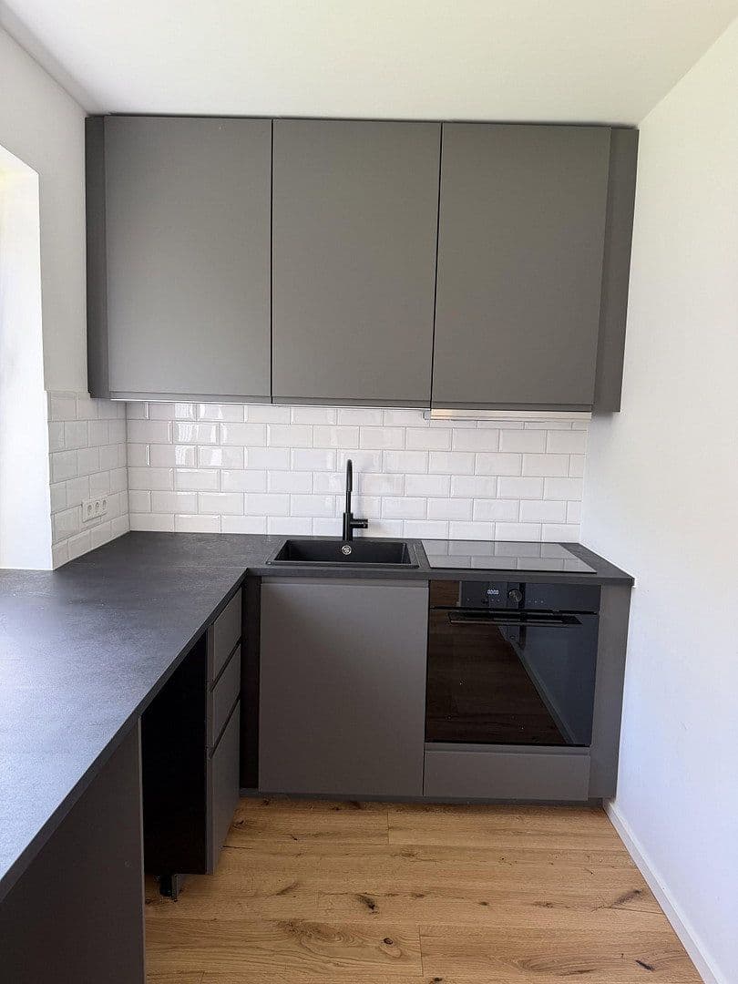 Pronájem bytu 3+1 67 m², Hamburg, Hamburg Pronájem bytu 3+1 67 m², Hamburg, Hamburg