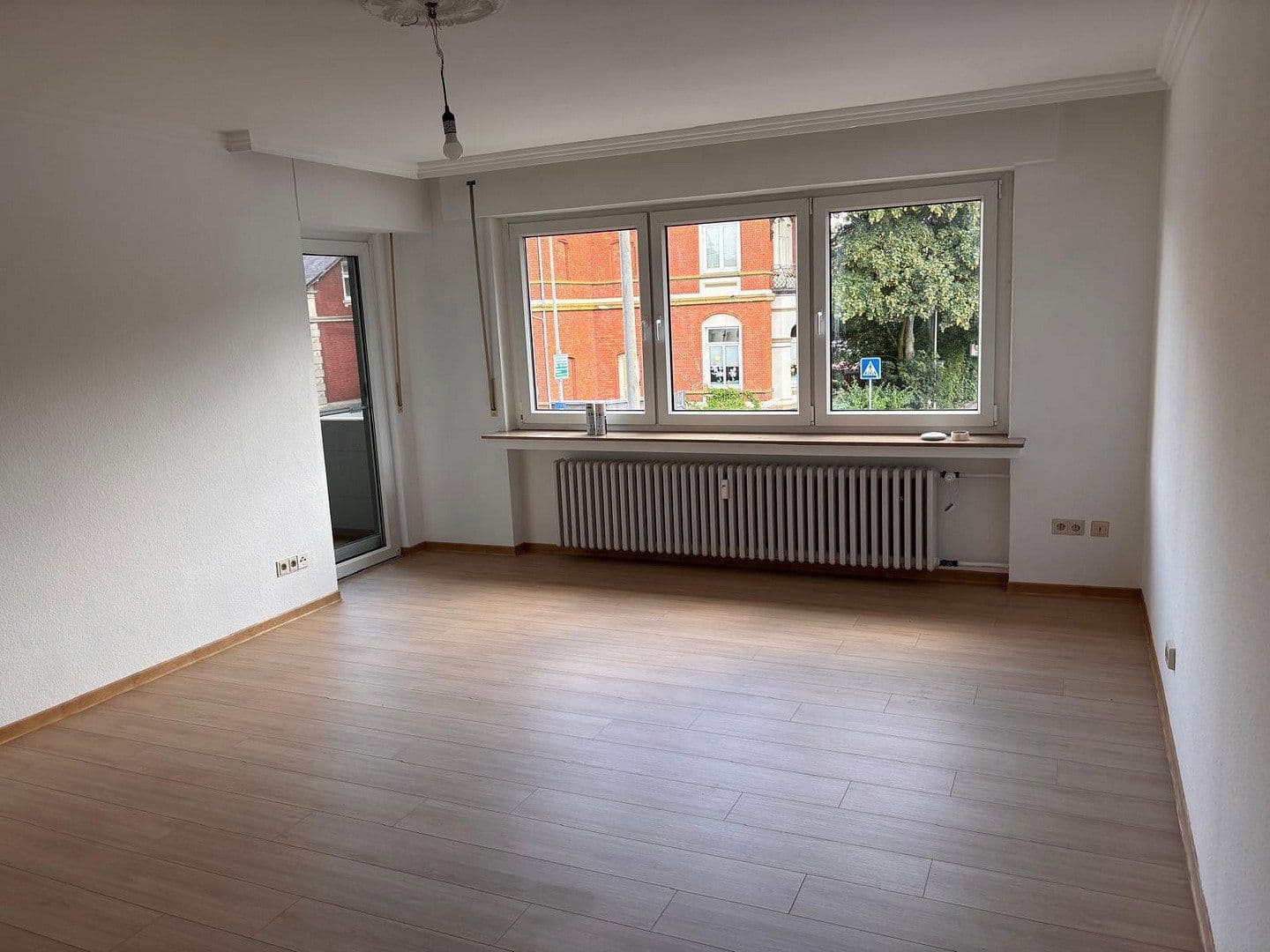Pronájem bytu 3+1 84 m², Klütstraße, Hameln, Dolní Sasko Pronájem bytu 3+1 84 m², Klütstraße, Hameln, Dolní Sasko