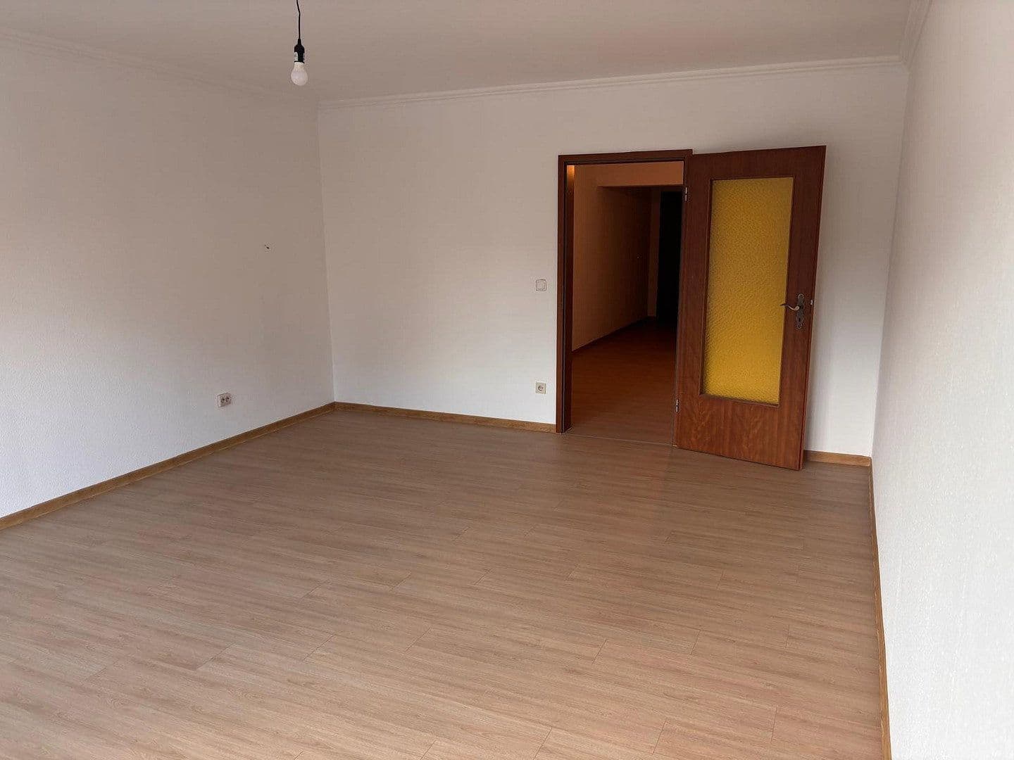 Pronájem bytu 3+1 84 m², Klütstraße, Hameln, Dolní Sasko Pronájem bytu 3+1 84 m², Klütstraße, Hameln, Dolní Sasko