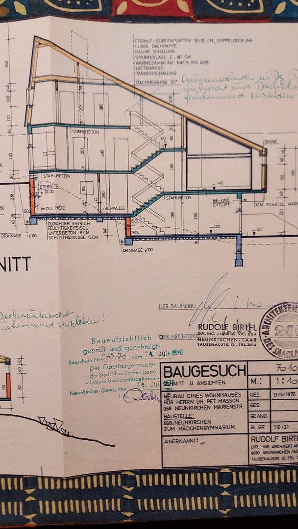 Prodej domu 300 m², pozemek 1.100 m², Neunkirchen, Země Sársko Prodej domu 300 m², pozemek 1.100 m², Neunkirchen, Země Sársko