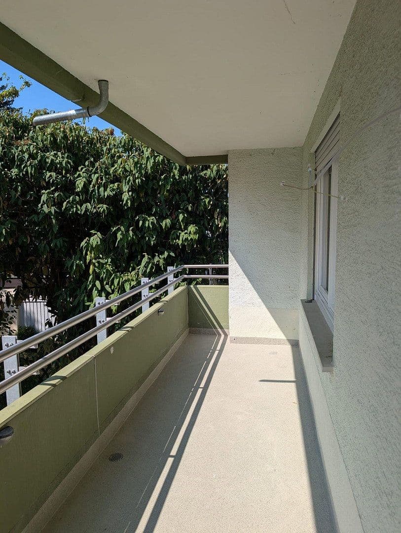Pronájem bytu 3+1 82 m², Baden-Baden, Bádensko-Württembersko Pronájem bytu 3+1 82 m², Baden-Baden, Bádensko-Württembersko