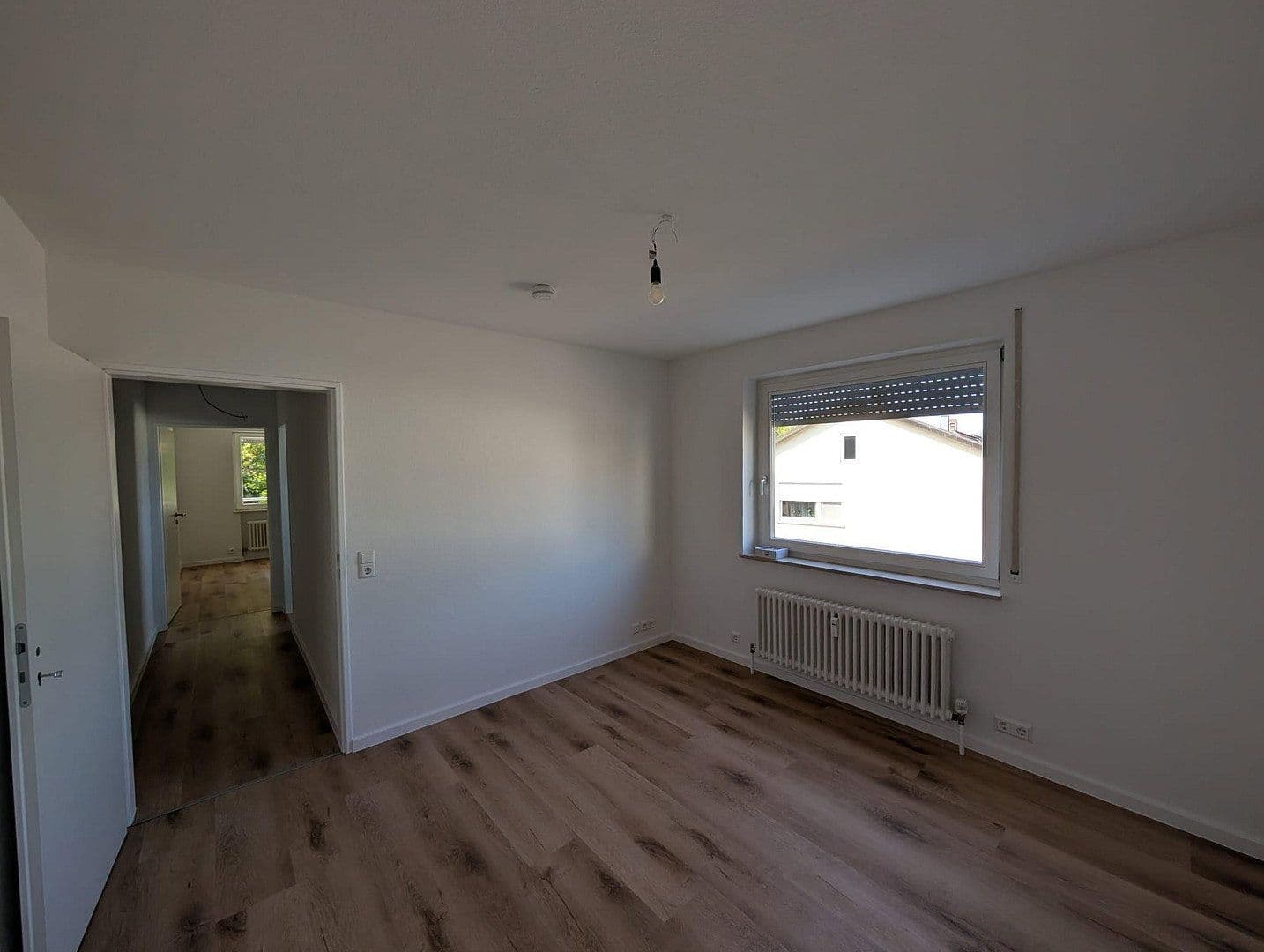 Pronájem bytu 3+1 82 m², Baden-Baden, Bádensko-Württembersko Pronájem bytu 3+1 82 m², Baden-Baden, Bádensko-Württembersko