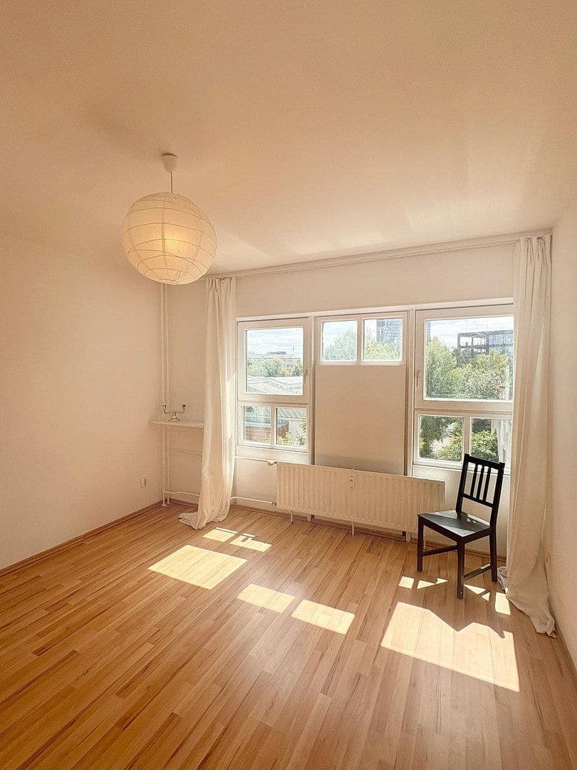 Prodej bytu 5+1 123 m², Berlin, Berlín Prodej bytu 5+1 123 m², Berlin, Berlín
