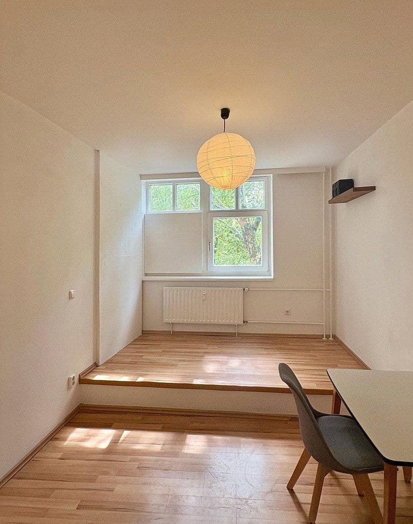 Prodej bytu 5+1 123 m², Berlin, Berlín Prodej bytu 5+1 123 m², Berlin, Berlín