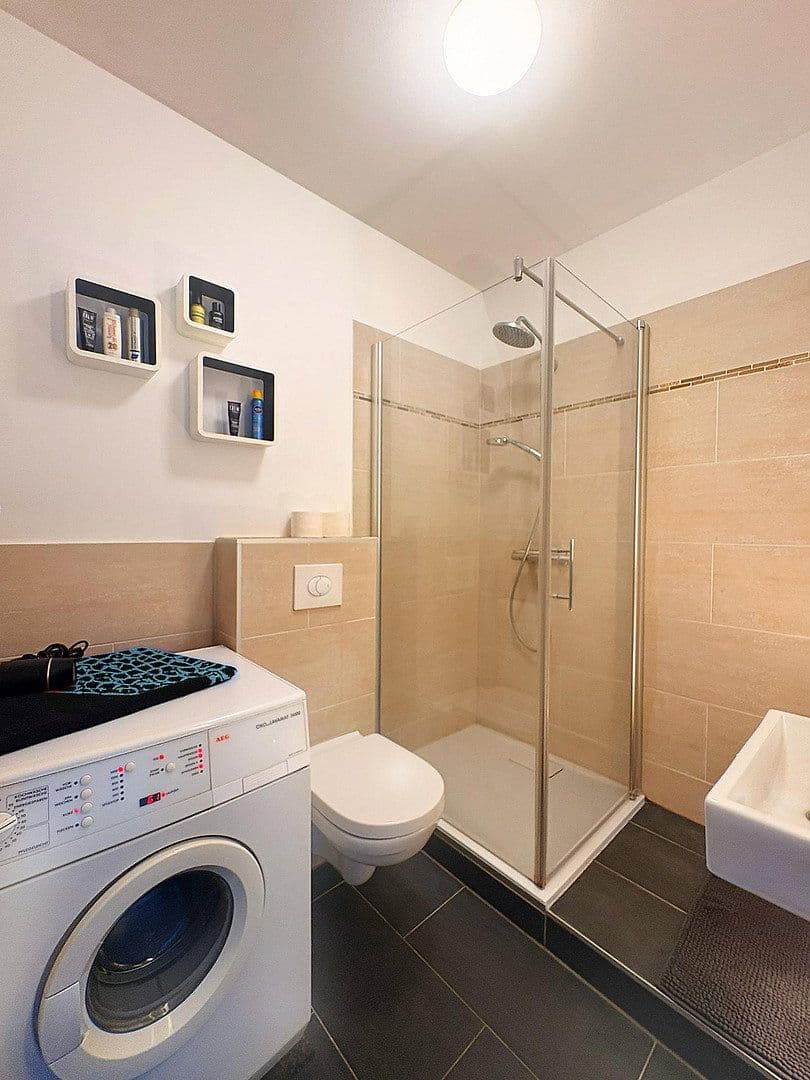 Prodej bytu 5+1 123 m², Berlin, Berlín Prodej bytu 5+1 123 m², Berlin, Berlín