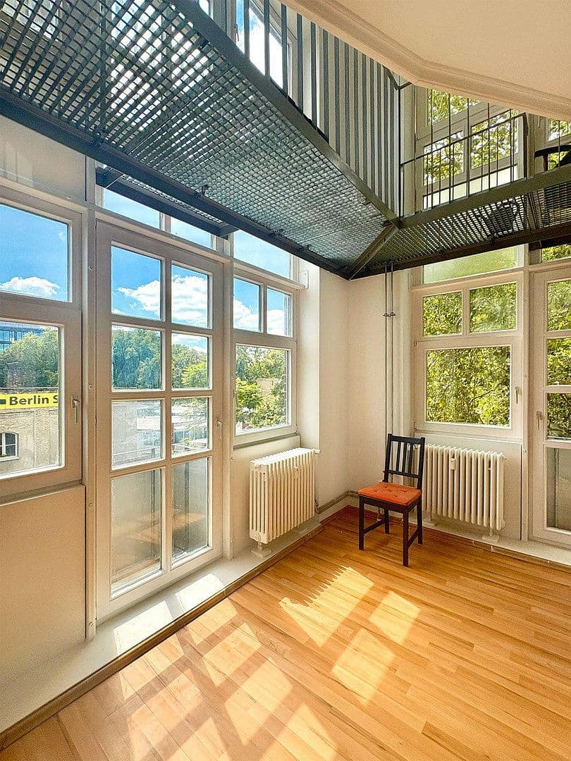 Prodej bytu 5+1 123 m², Berlin, Berlín Prodej bytu 5+1 123 m², Berlin, Berlín