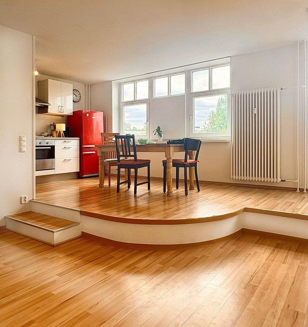 Prodej bytu 5+1 123 m², Berlin, Berlín Prodej bytu 5+1 123 m², Berlin, Berlín
