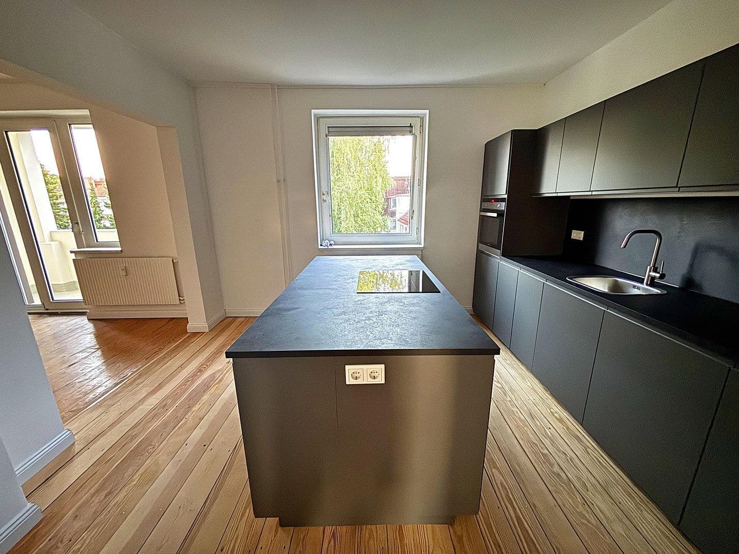 Prodej bytu 4+1 95 m², Hamburg, Hamburg Prodej bytu 4+1 95 m², Hamburg, Hamburg