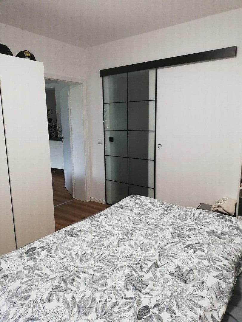 Prodej domu 300 m², pozemek 1.100 m², In den Lärchen 20, Mittenaar, Hessen Prodej domu 300 m², pozemek 1.100 m², In den Lärchen 20, Mittenaar, Hessen