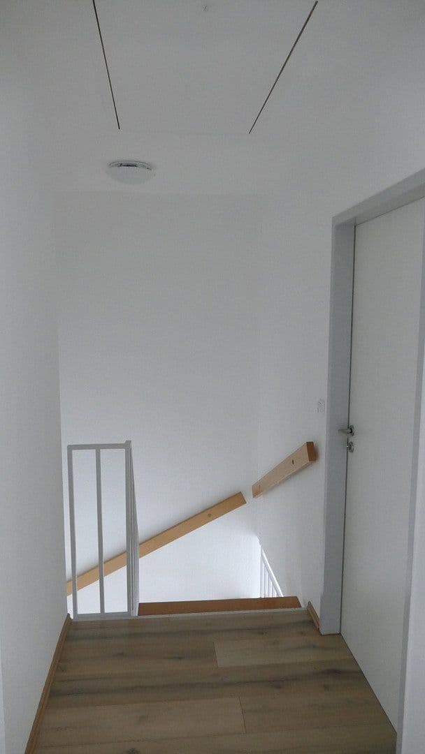 Prodej bytu 4+1 109 m², Grebensteiner Str. 8, Kassel, Hessen Prodej bytu 4+1 109 m², Grebensteiner Str. 8, Kassel, Hessen
