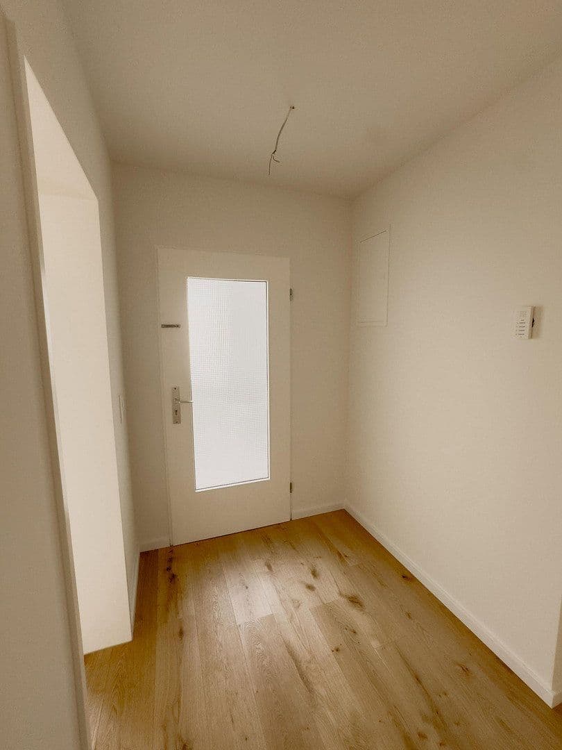 Prodej bytu 4+1 110 m², Dresdener Straße 15, Findorff, Bremen Prodej bytu 4+1 110 m², Dresdener Straße 15, Findorff, Bremen