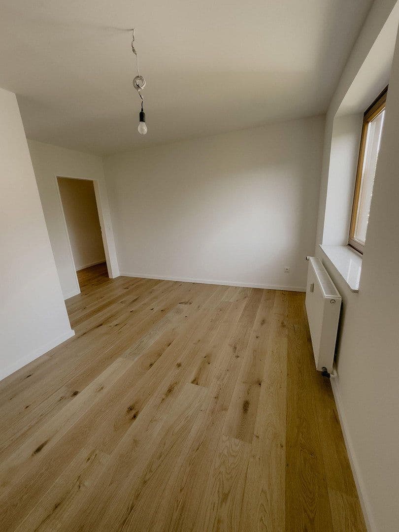 Prodej bytu 4+1 110 m², Dresdener Straße 15, Findorff, Bremen Prodej bytu 4+1 110 m², Dresdener Straße 15, Findorff, Bremen