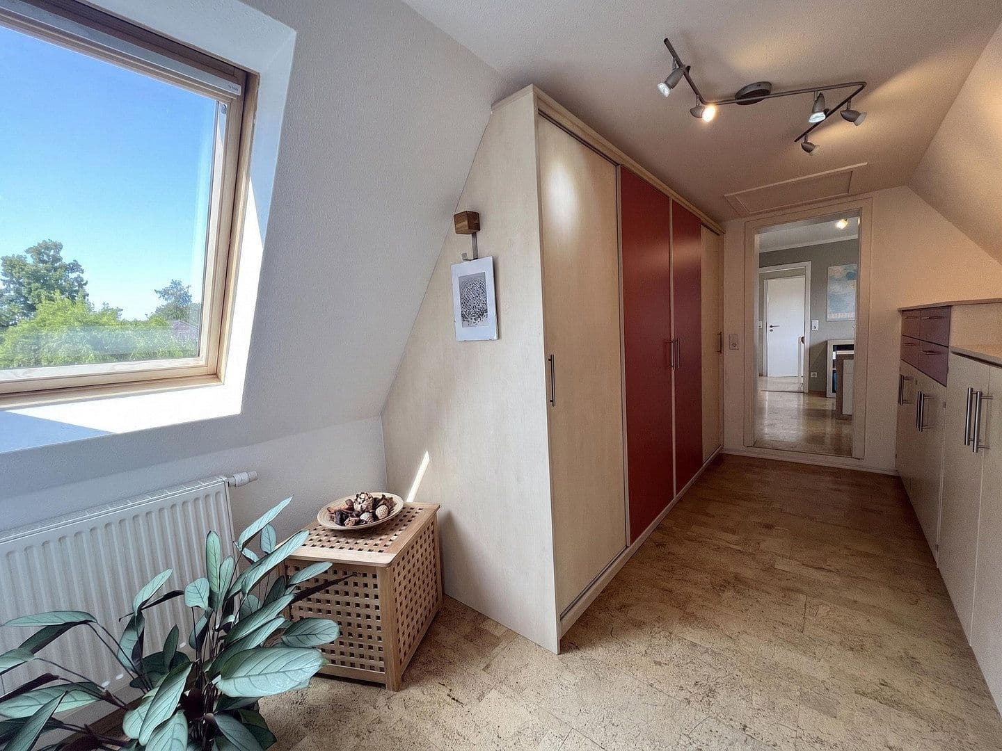 Prodej domu 190 m², pozemek 1.132 m², Edewecht, Dolní Sasko Prodej domu 190 m², pozemek 1.132 m², Edewecht, Dolní Sasko
